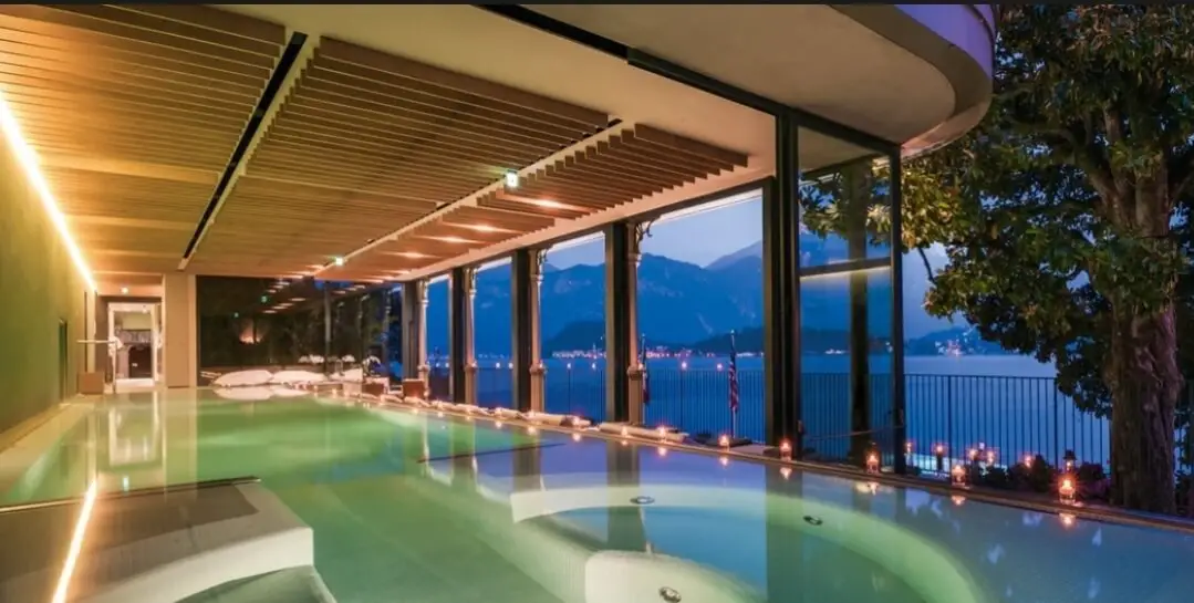 Free luxury vacation to lake Como