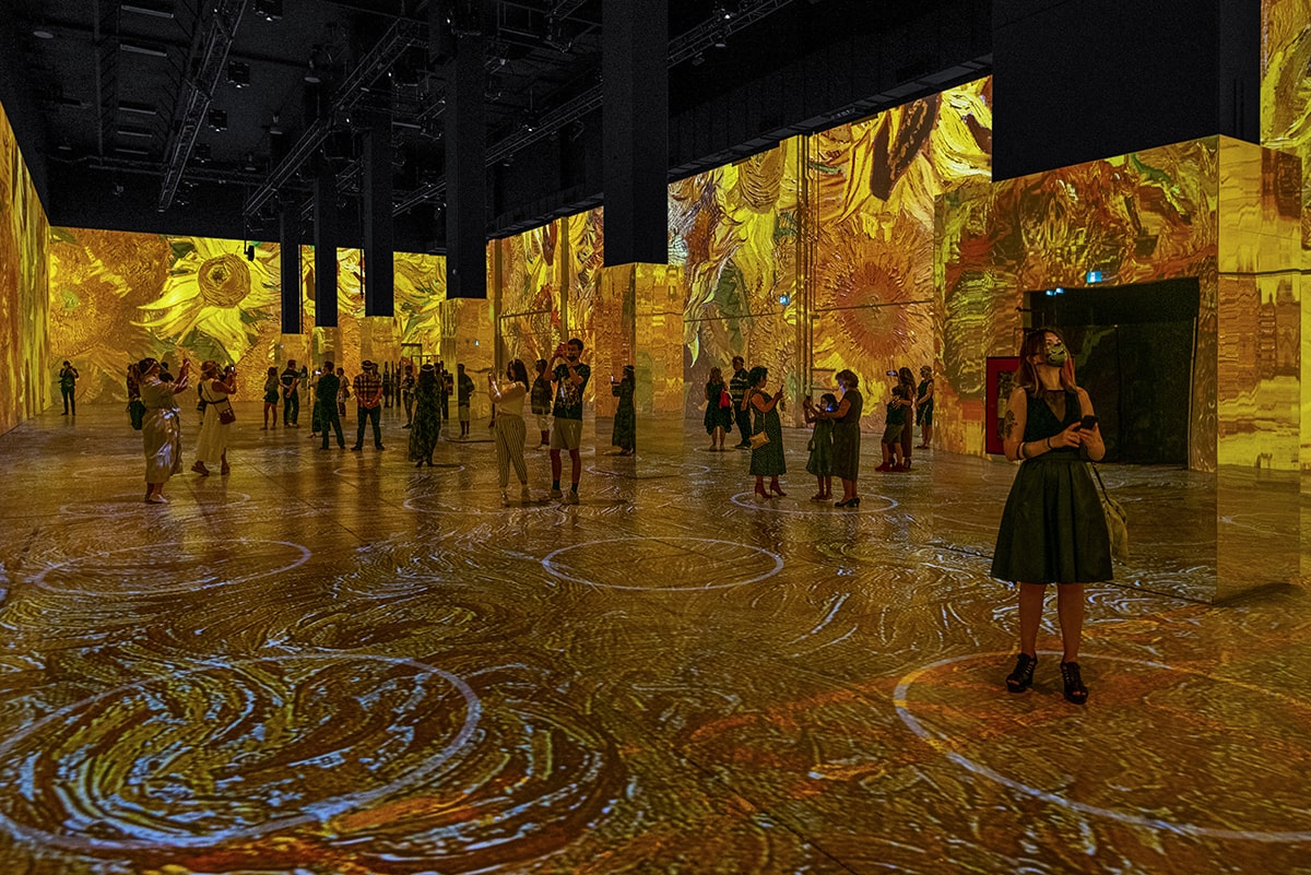 ORIGINAL Immersive van gogh art installation in nyc for 2021